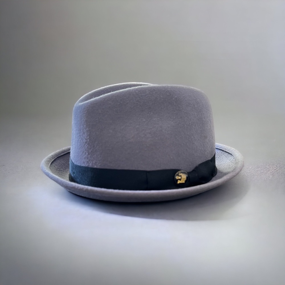 Goorin Bros Dean The Butcher Fedora. Gray Size Medium. No stains Timeless Hat